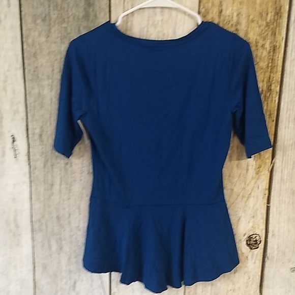 XS Ann Taylor top w/ tail - Picture 2 of 2